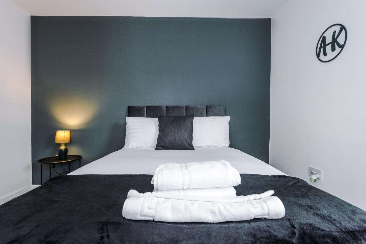 Cosy 3 Bed 3 Bath House - Central Liverpool -Self Check-In & Free Parking! Villa ภายนอก รูปภาพ